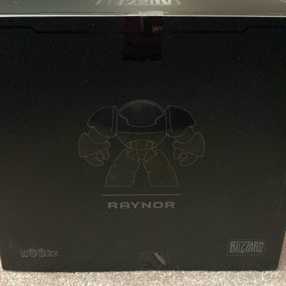 Blizzard Noobz Jim Raynor Vinyl Figurine Blizzcon 2009 Exclusive